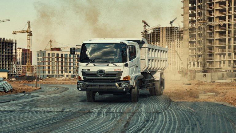 Hino Trucks price in pakistan